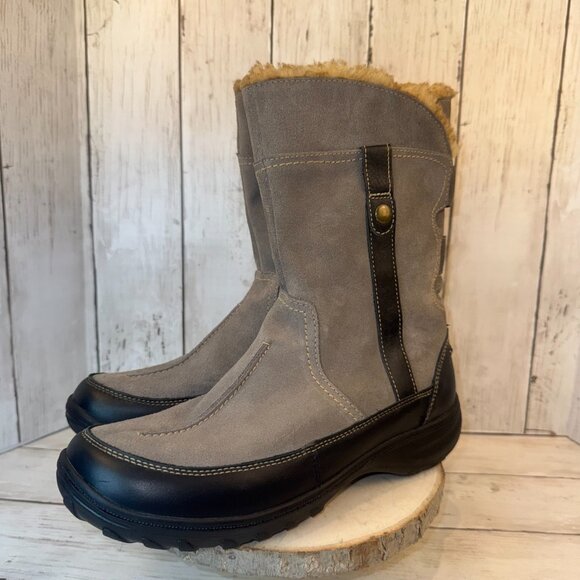 Clarks Andes Fortune Boots Womens 9.5 Gray Suede Leather Side Zip Fleece Lined - Picture 3 of 8